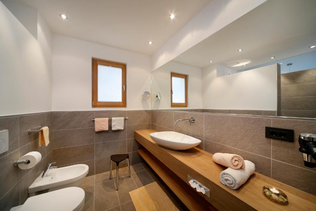 Appartement-Hotel Beatenhof Tirolo Quarto foto
